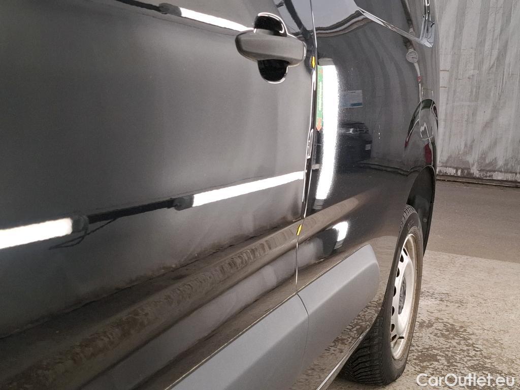  Citroen  Berlingo  Fourgon Club M 1000 1.5 BlueHDi 130CV BVA8 E6dT #7