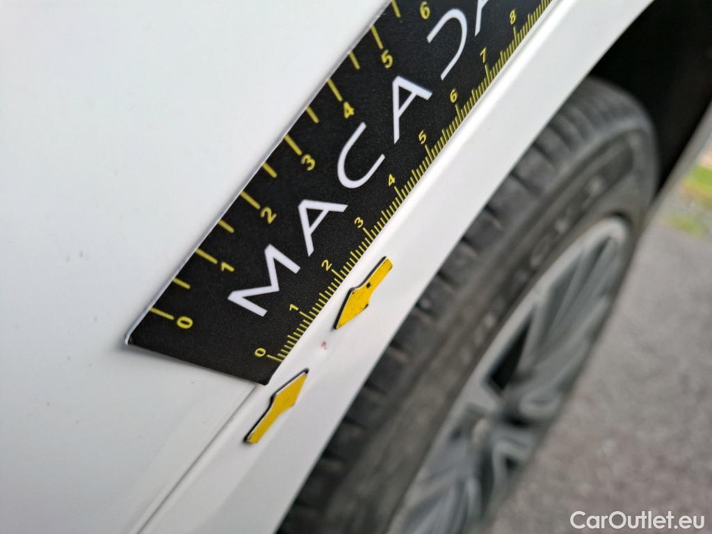  Peugeot  2008 PEUGEOT  / 2016 / 5P / Crossover Puretech 82 S&S €6.c ACTIVE #5