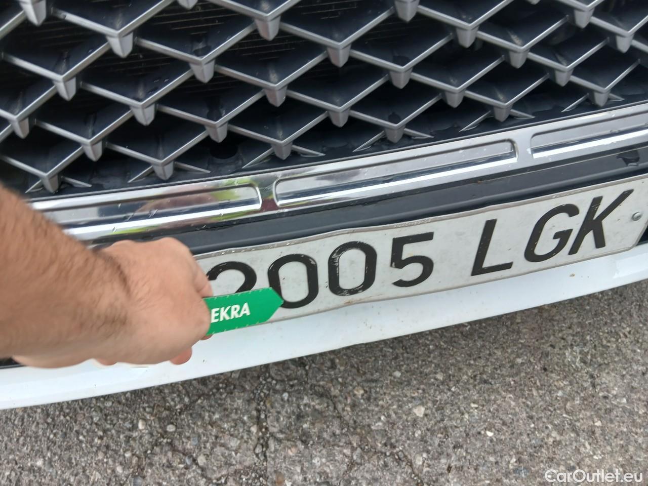  Hyundai  Tucson HYUNDAI  / 2018 / 5P / todoterreno 1.6 CRDI 100kW (136CV) 48V N-Line DT 4X2 #3