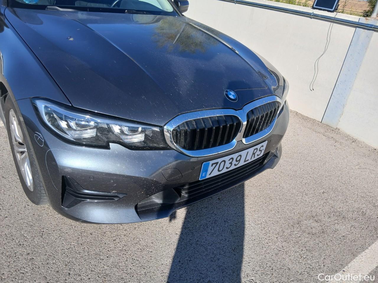  Bmw  Serie 3  Touring 318 d  2.0 150CV AT8 E6d #3