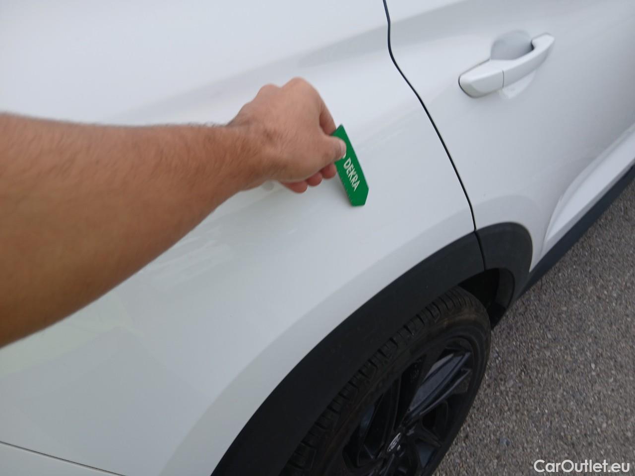  Hyundai  Tucson HYUNDAI  / 2018 / 5P / todoterreno 1.6 CRDI 100kW (136CV) 48V N-Line DT 4X2 #28