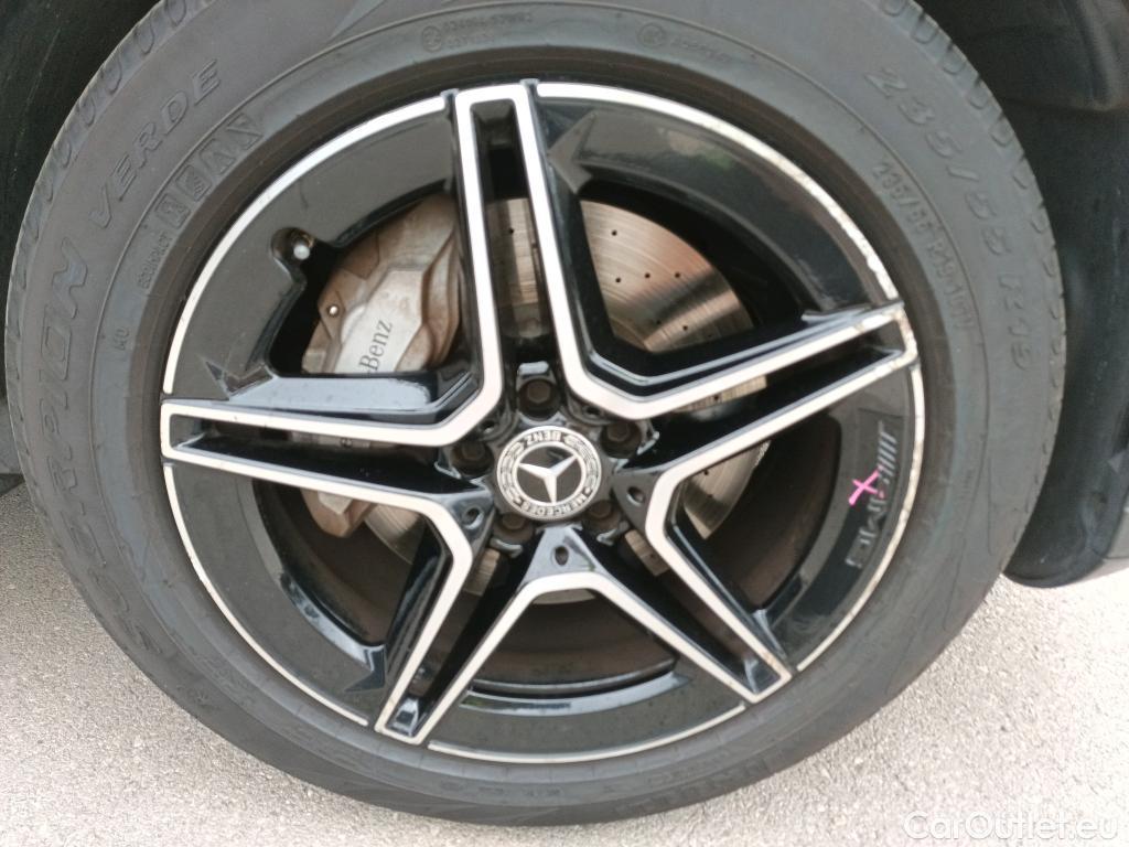  Mercedes  G-Klasee Clase GLC GLC 200 d 4Matic (253.316)AMG 165CV AT9 E6d #4