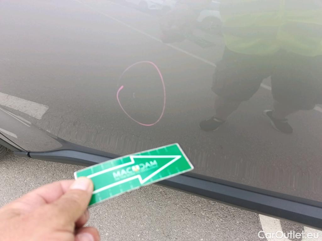  Toyota  C-HR TOYOTA  / 2019 / 5P / todoterreno 2.0 180H Advance #4