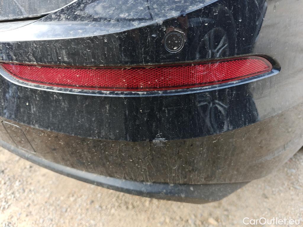  Volkswagen  Golf  VIII Variant Life 2.0 TDI 115CV AT7 E6d #17