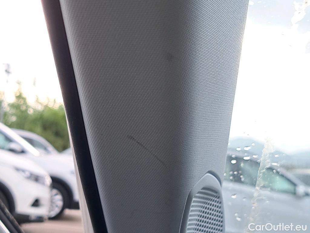  Peugeot  2008  Active 1.2 PureTech 100CV MT6 E6d #8