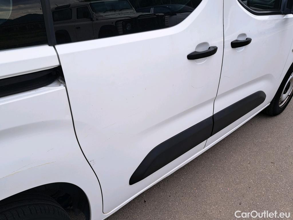 Citroen  Berlingo  Combi Live M 1.5 BlueHDi 100CV MT5 E6dT #11