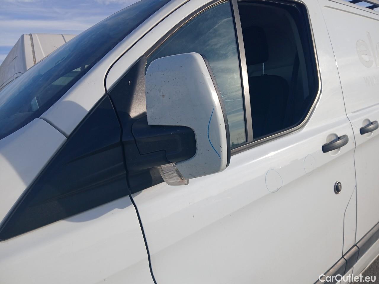  Ford  Transit  Custom 300 L2 Trend 2.0 TDCi 130CV MT6 E6dT #10
