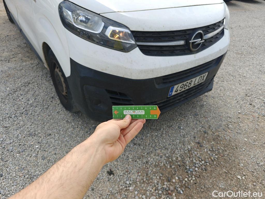  Opel  Vivaro OPEL  / 2019 / 4P / combi 1.5 Diésel 88kW (120CV) M Std Express #48