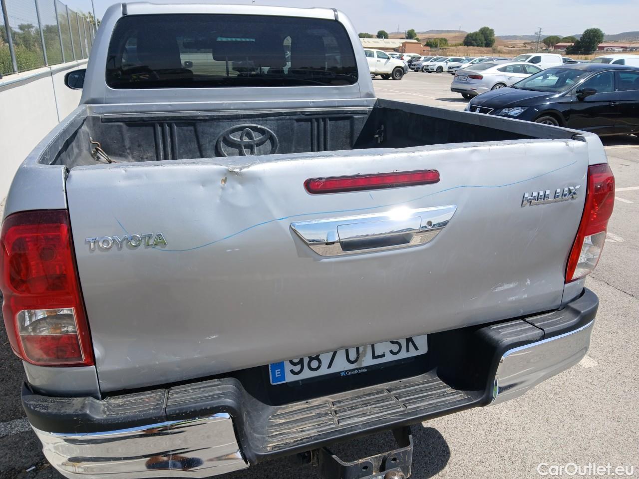  Land Rover  Discovery TOYOTA Hilux / 2020 / 4P / pickup 2.8 D-4D 150kW (204CV) Cabina Doble VX #48