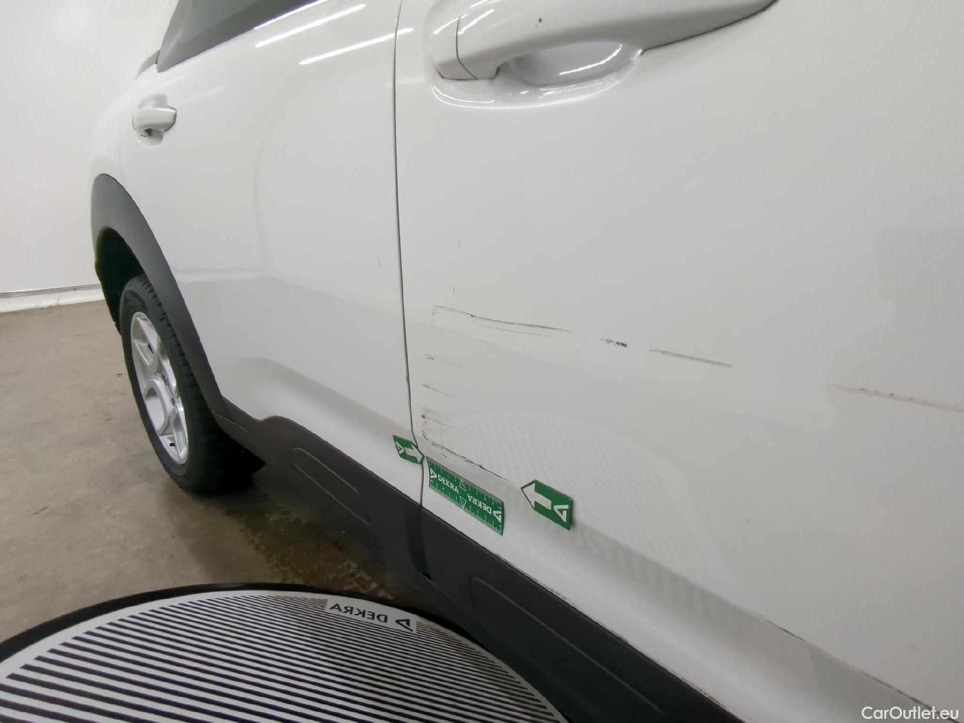  Citroen  C4 Cactus  Feel Nav Société 1.5 BlueHDi 100CV BVM6 E6dT #25