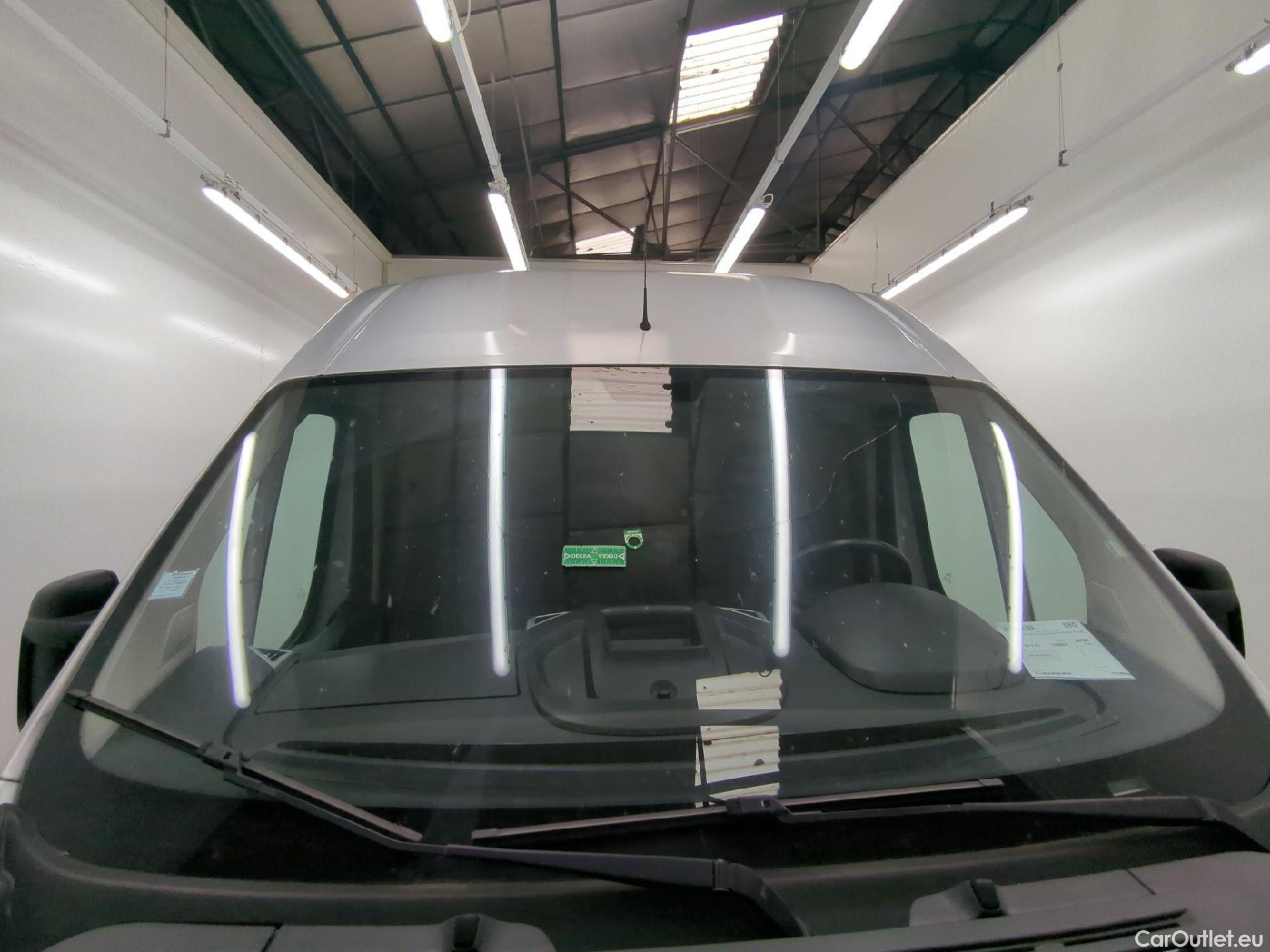  Fiat  Ducato FIAT  / 2014 / 4P / Fourgon tôlé 2.3 Multijet 140 3.5 C H2 Pro Lounge #17