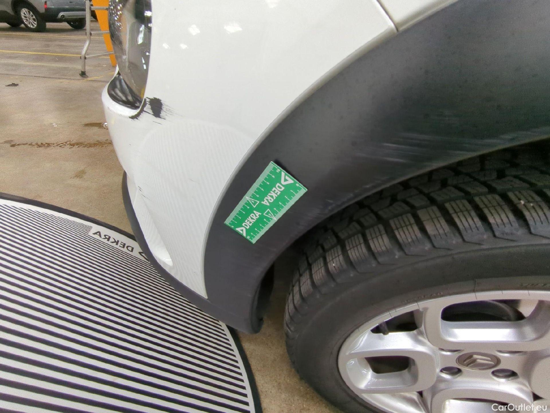  Citroen  C4 Cactus  Feel Nav Société 1.5 BlueHDi 100CV BVM6 E6dT #30
