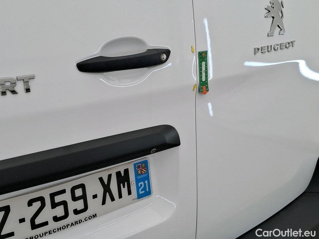  Peugeot  Expert  Fourgon Asphalt L3 2.0 HDi 120CV BVM6 E6d #13