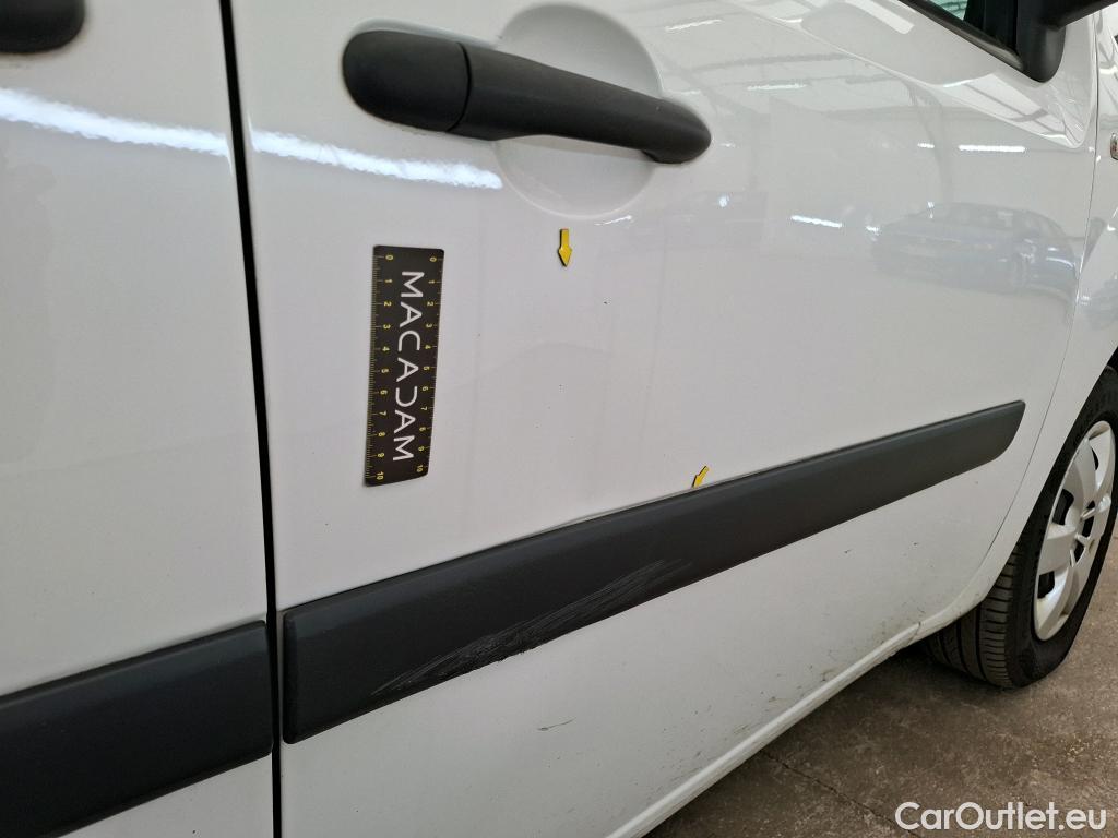  Renault  Kangoo  II Express Maxi Extra (Série Spéciale) 1.5 dCi 95CV BVM6 E6dT #1