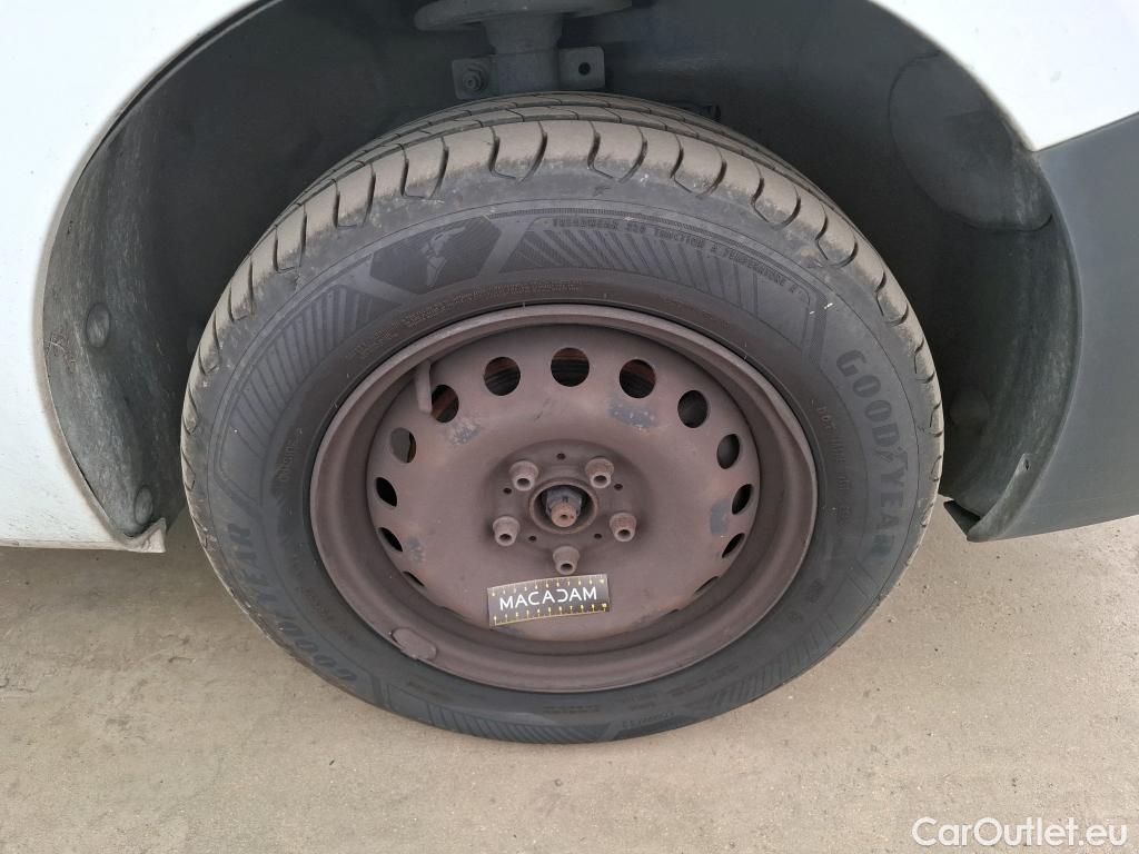  Renault  Kangoo RENAULT  EXPRESS VU 4p EVL Gd Volume Extra R-Link dCi 90fourgonnette #89