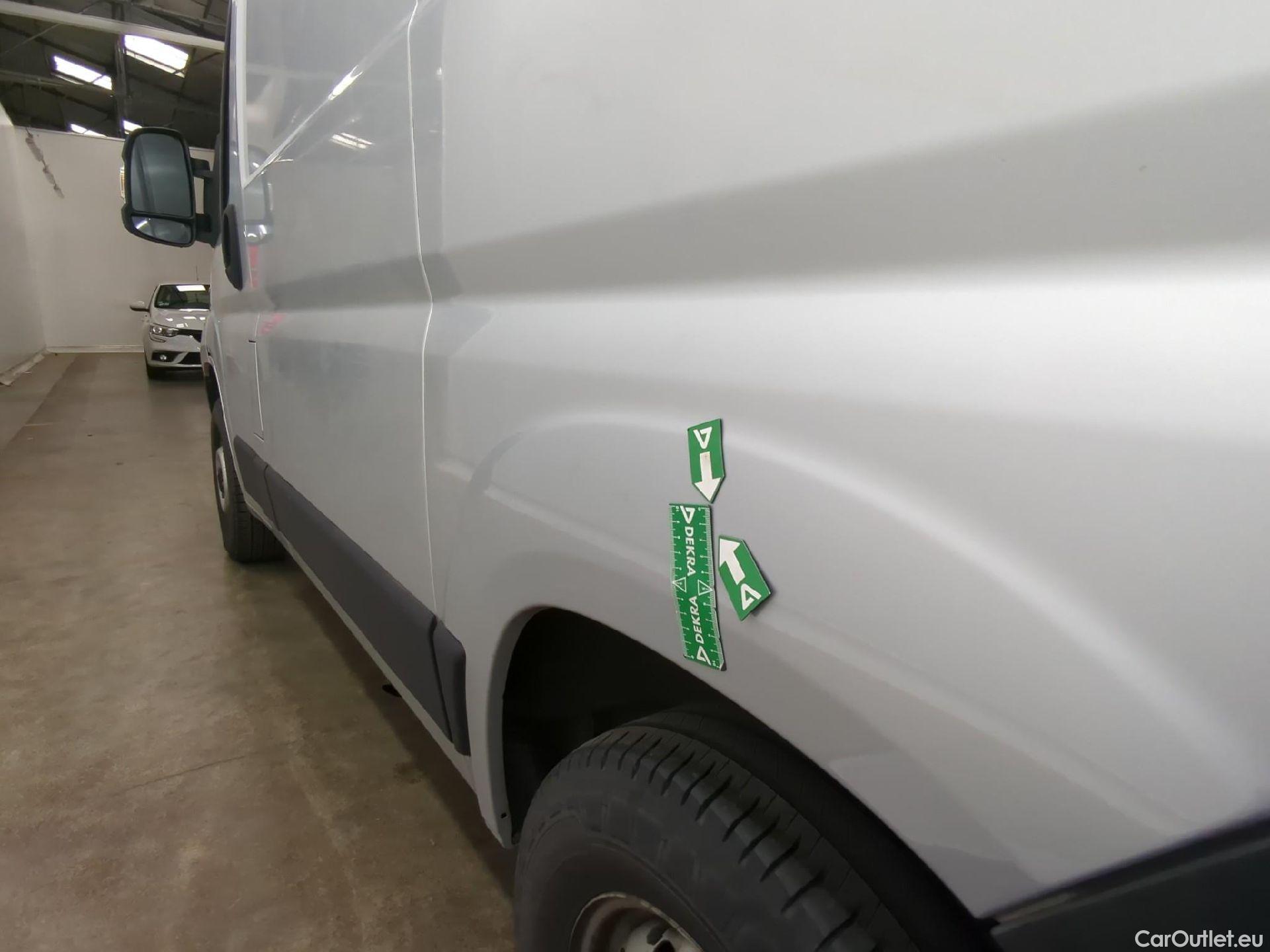  Fiat  Ducato FIAT  / 2014 / 4P / Fourgon tôlé 2.3 Multijet 140 3.5 C H2 Pro Lounge #28