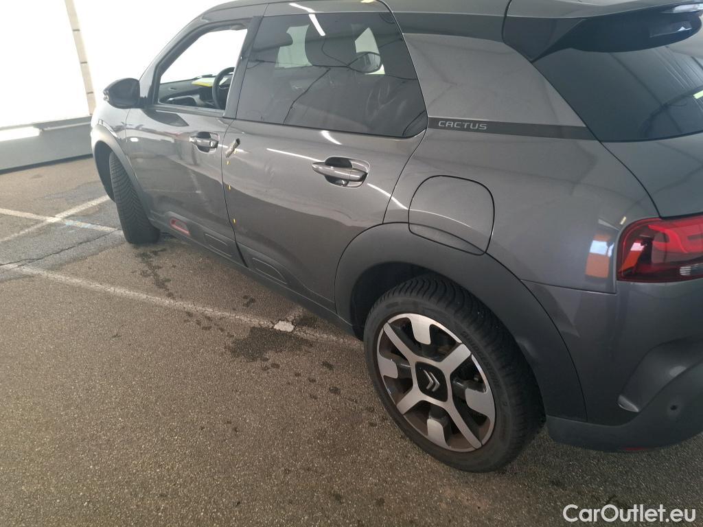  Citroen  C4 Cactus CITROEN  / 2017 / 5P / Berline PureTech 130 S&S EAT6 Shine #1