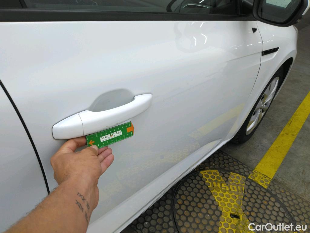  Renault  Megane RENAULT  SOCIETE VF 5p BER Air Nav réversible Energy dCi110 bi-corps VU #55