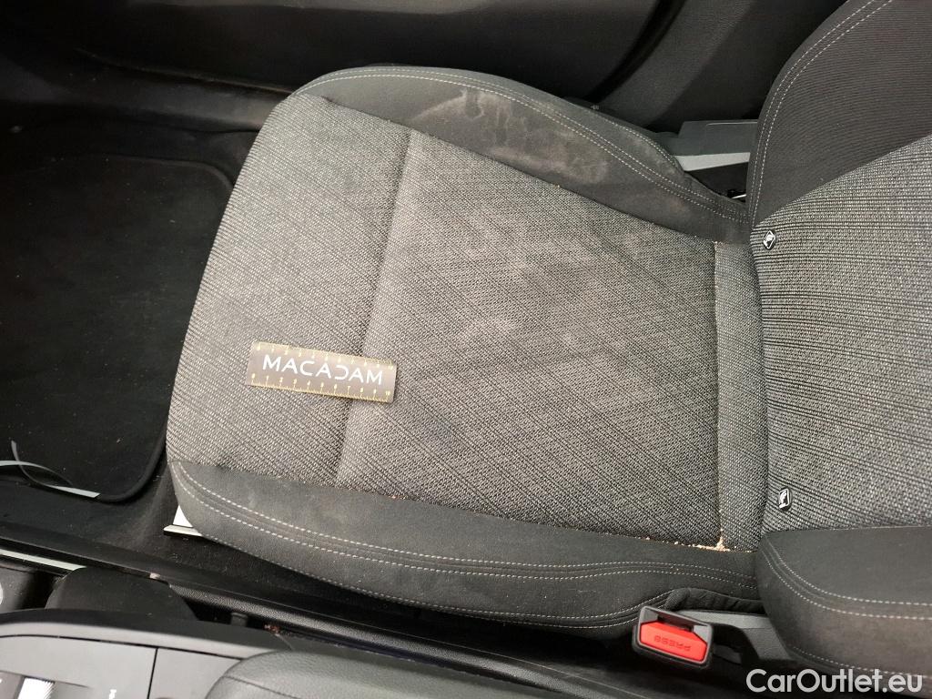  Bmw  X1 BMW  / 2022 / 5P / SUV sDrive18d Business Design DKG7 #3