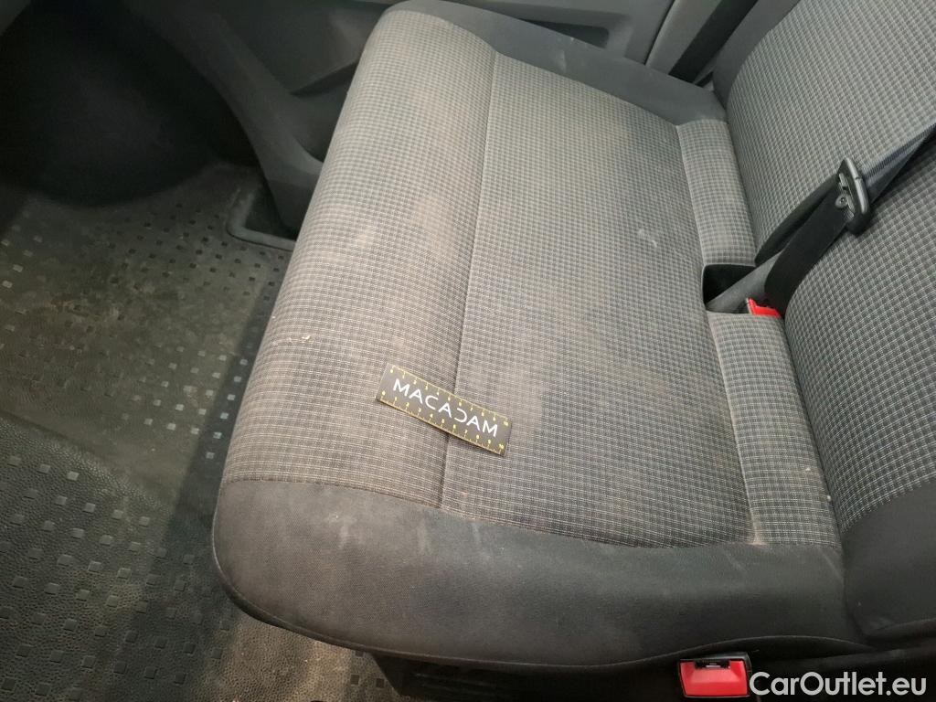  Volkswagen  Transporter VOLKSWAGEN  / 2019 / 4P / Fourgon tôlé 2.0 TDi 150 L2H1 Business #22