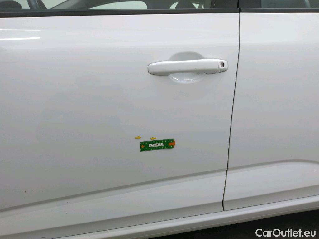  Renault  Megane RENAULT  SOCIETE VF 5p BER Air Nav réversible Energy dCi110 bi-corps VU #48