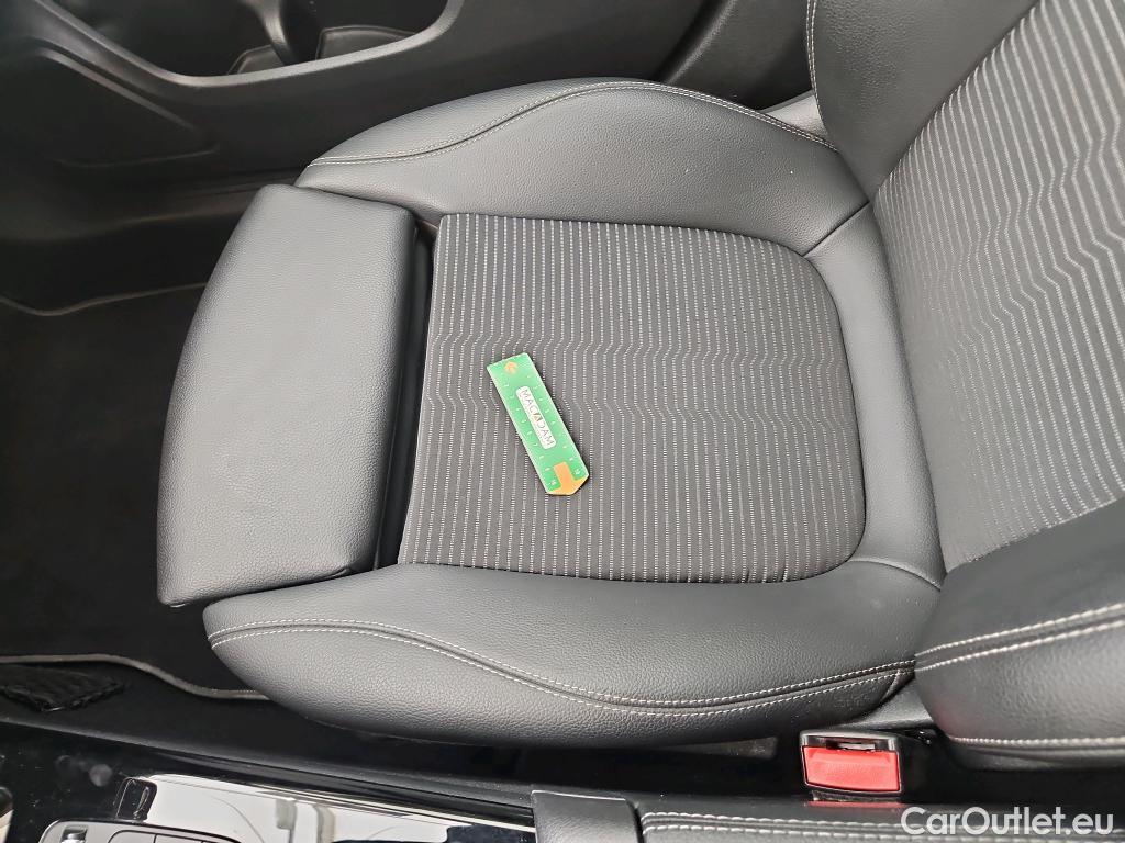  Mercedes  CLA-Klasse MERCEDES-BENZ CLA Coupe / 2019 / 4P / Coupé CLA 200 d Business Line BA8 #25