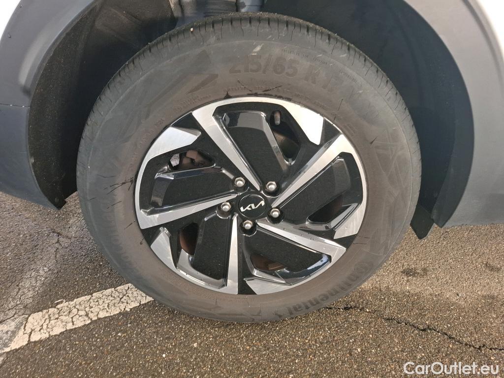  KIA  Sportage  Active Hybrid 1.6 T-GDi 230CV BVA6 E6d #24