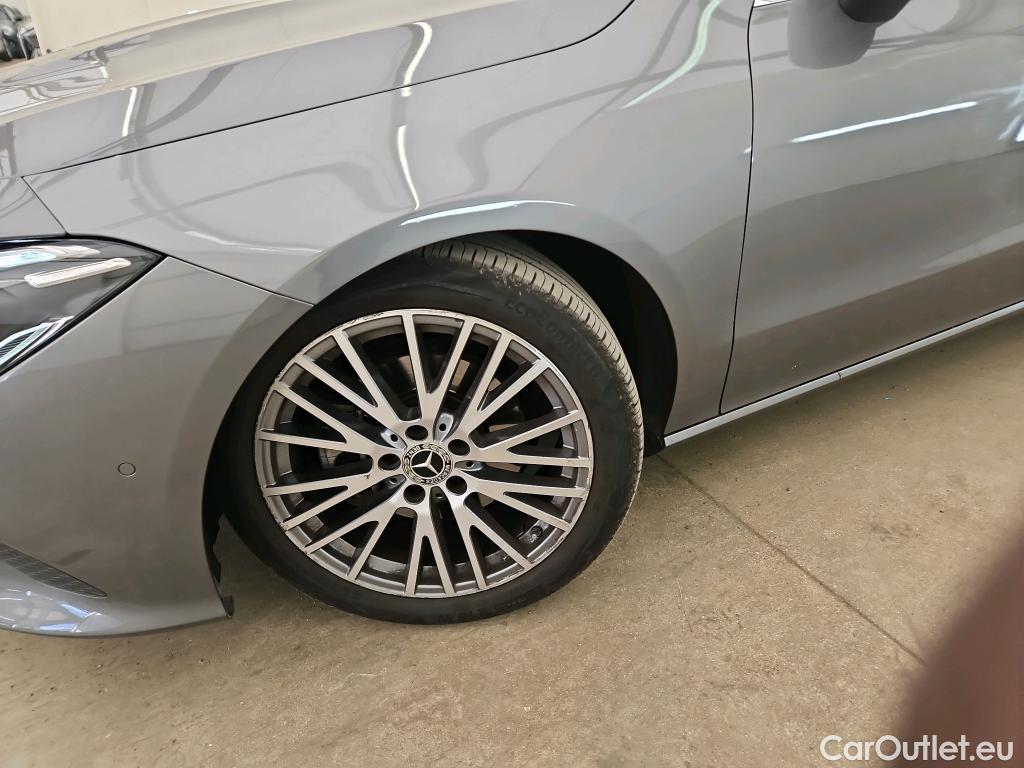  Mercedes  CLA-Klasse MERCEDES-BENZ CLA Coupe / 2019 / 4P / Coupé CLA 200 d Business Line BA8 #19
