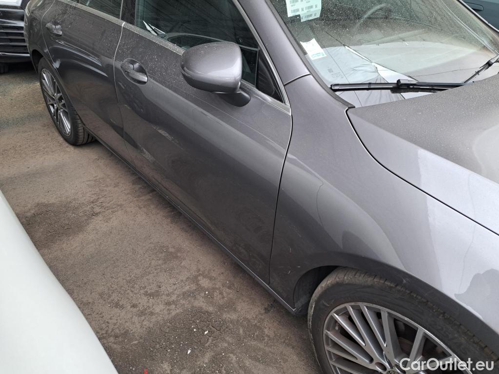  Mercedes  CLA-Klasse MERCEDES-BENZ CLA Coupe / 2019 / 4P / Coupé CLA 200 d Business Line BA8 #6