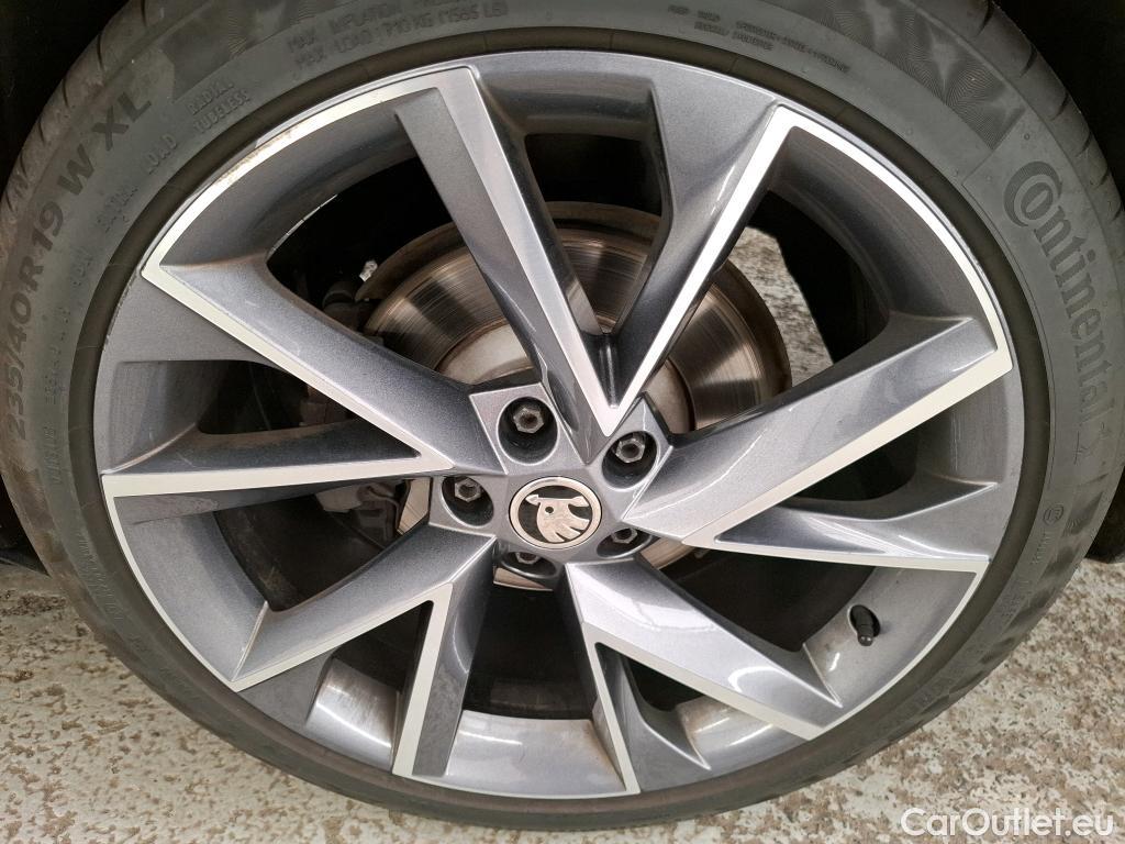  Skoda  Superb  Break SportLine 2.0 TDI 150CV BVA7 E6d #23