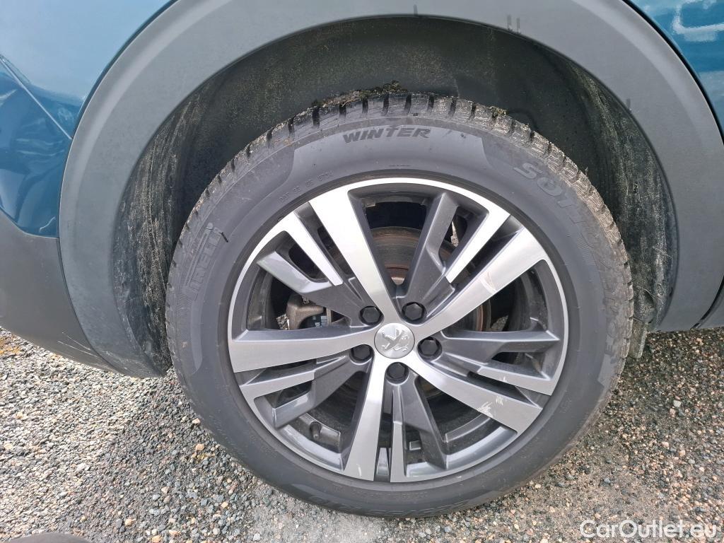  Peugeot  5008  Allure Pack 1.5 HDi 130CV BVA8 7 Sieges E6d #1