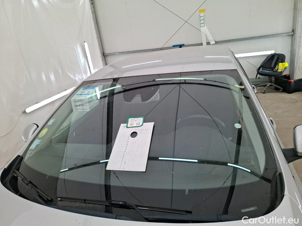  Renault  Megane  IV Berline 5pt. Business 1.5 dCi 115CV BVM6 E6dT #65