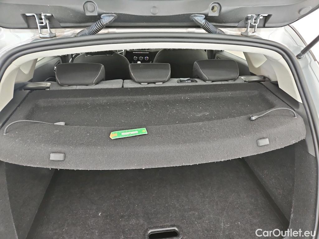  Renault  Captur  II Business 1.5 dCi 115CV BVA7 E6dT #10