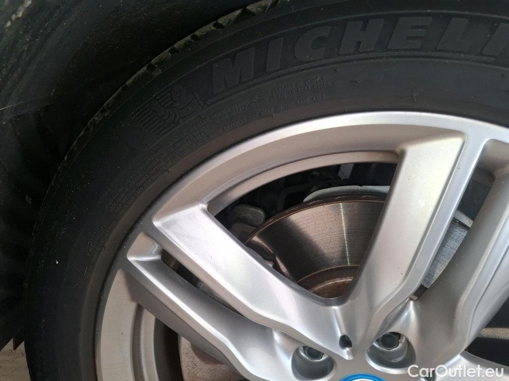  Bmw  X1 Série  xDrive 25 e Lounge 1.5 220CV BVA6 E6d / VO RECONDITIONNE - PHOTOS AVANT RECONDITIONNEMENT #29