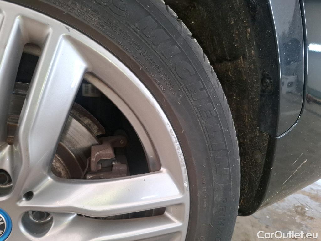  Bmw  X1 Série  xDrive 25 e Lounge 1.5 220CV BVA6 E6d / VO RECONDITIONNE - PHOTOS AVANT RECONDITIONNEMENT #15
