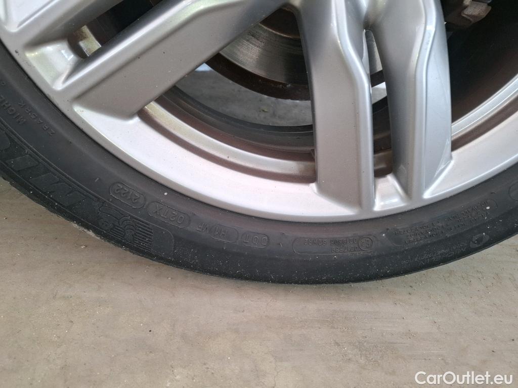  Bmw  X1 Série  xDrive 25 e Lounge 1.5 220CV BVA6 E6d / VO RECONDITIONNE - PHOTOS AVANT RECONDITIONNEMENT #17
