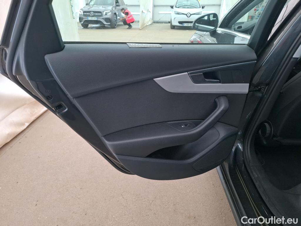  Audi  A4  Avant 30 TDI Business Line 2.0 TDI 135CV BVA7 E6d #5