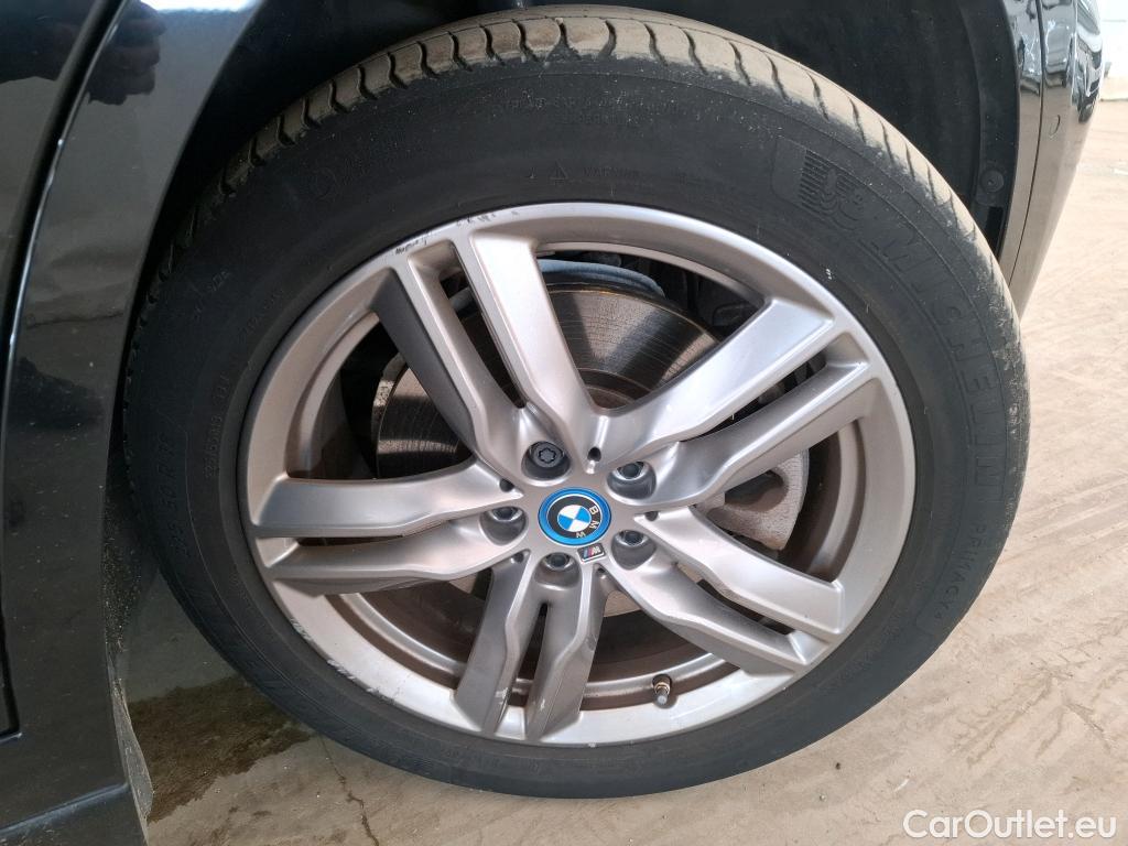  Bmw  X1 Série  xDrive 25 e Lounge 1.5 220CV BVA6 E6d / VO RECONDITIONNE - PHOTOS AVANT RECONDITIONNEMENT #4