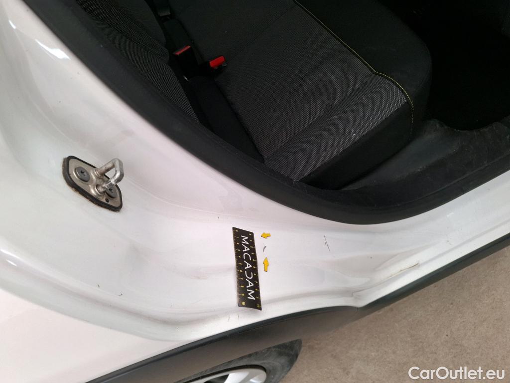  Citroen  C3  Feel 1.2 PureTech 80CV BVM5 E6 #8
