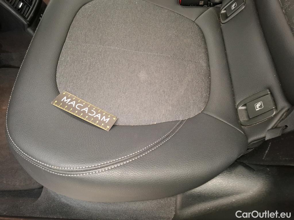  Bmw  X1 Série  xDrive 25 e Lounge 1.5 220CV BVA6 E6d / VO RECONDITIONNE - PHOTOS AVANT RECONDITIONNEMENT #37