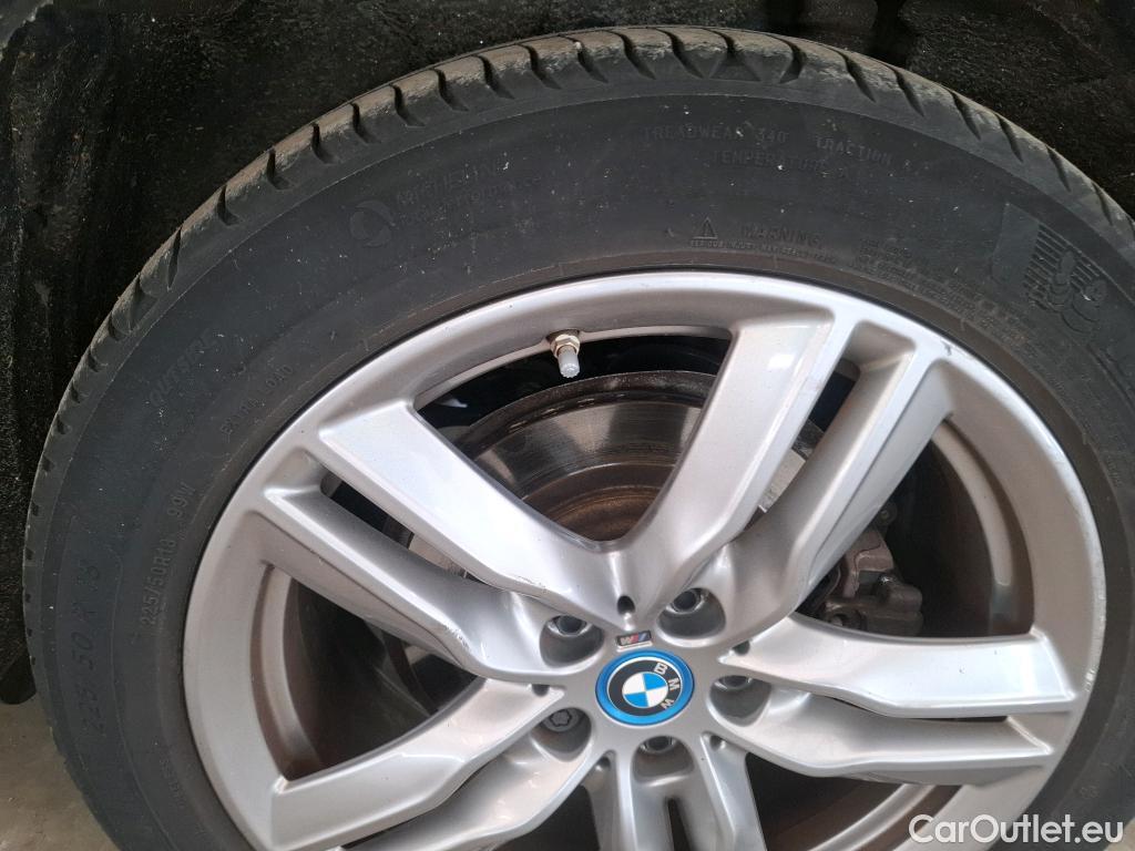  Bmw  X1 Série  xDrive 25 e Lounge 1.5 220CV BVA6 E6d / VO RECONDITIONNE - PHOTOS AVANT RECONDITIONNEMENT #14