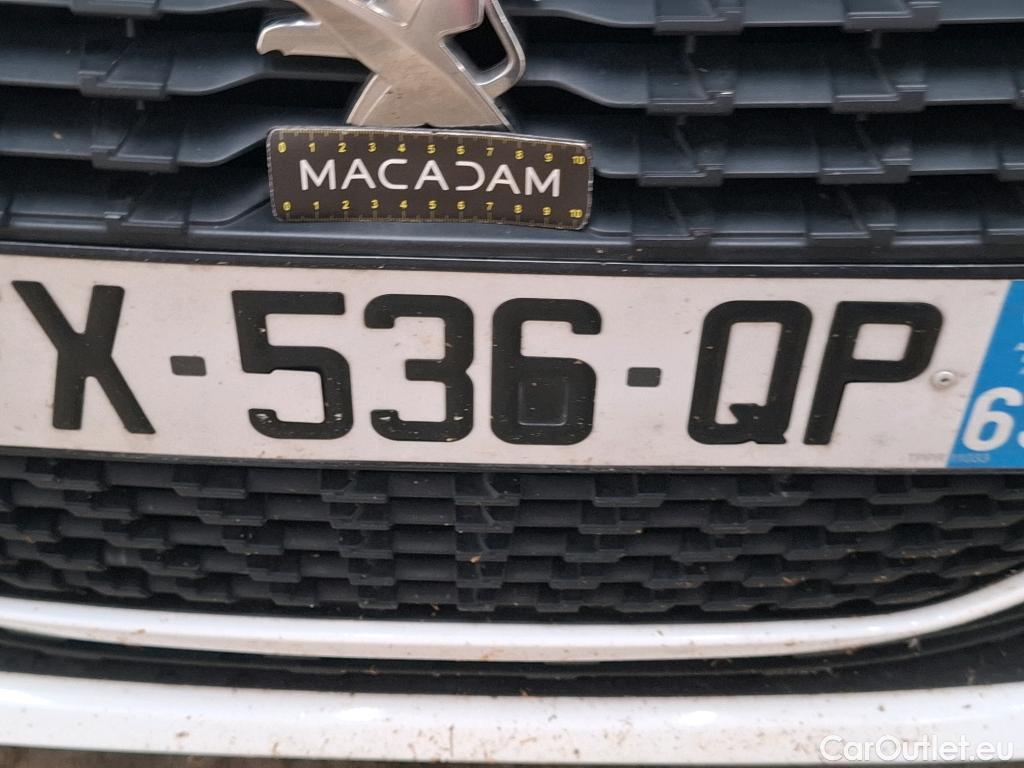 Peugeot  208  Premium 1.5 HDi 100CV BVM6 E6d #41