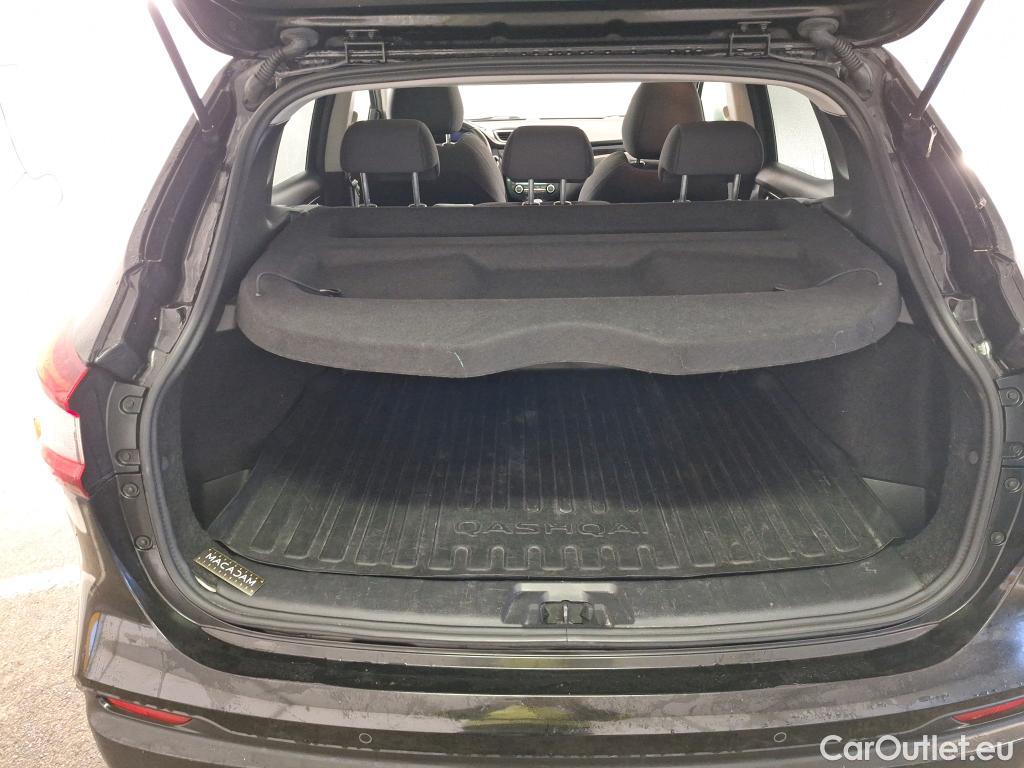  Nissan  Qashqai NISSAN  / 2017 / 5P / Crossover 1.5 DCI 115 N-Connecta #21