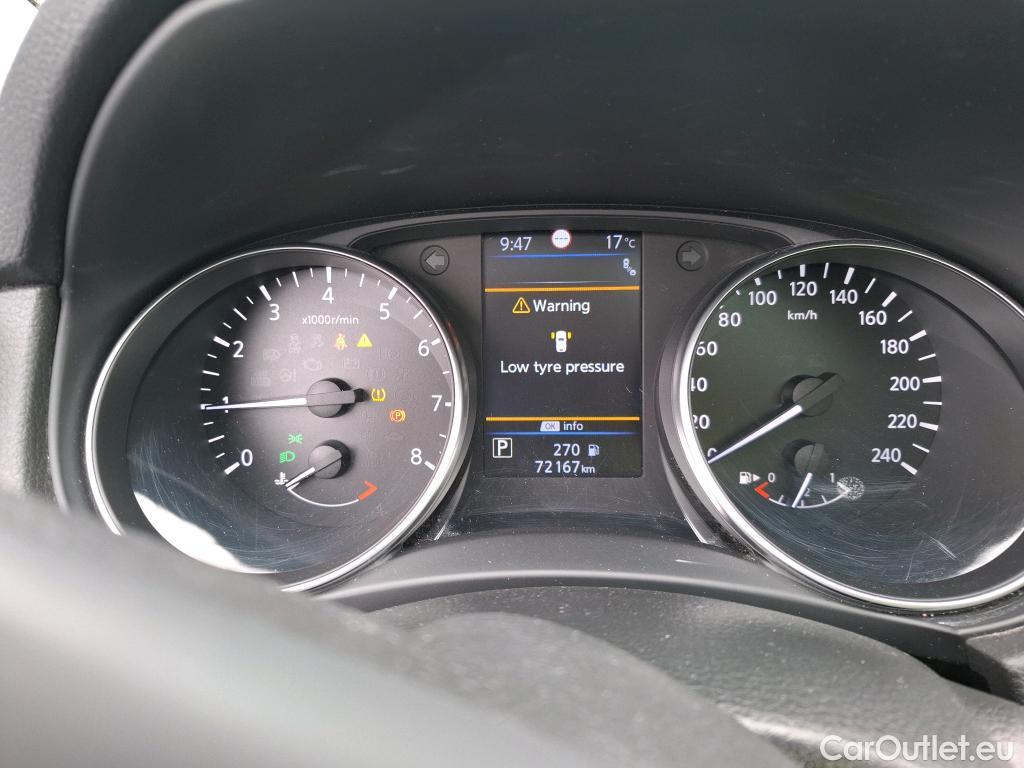  Nissan  Qashqai NISSAN   2017  5P  Crossover 13 DIG T 160 DCT Tekna #37
