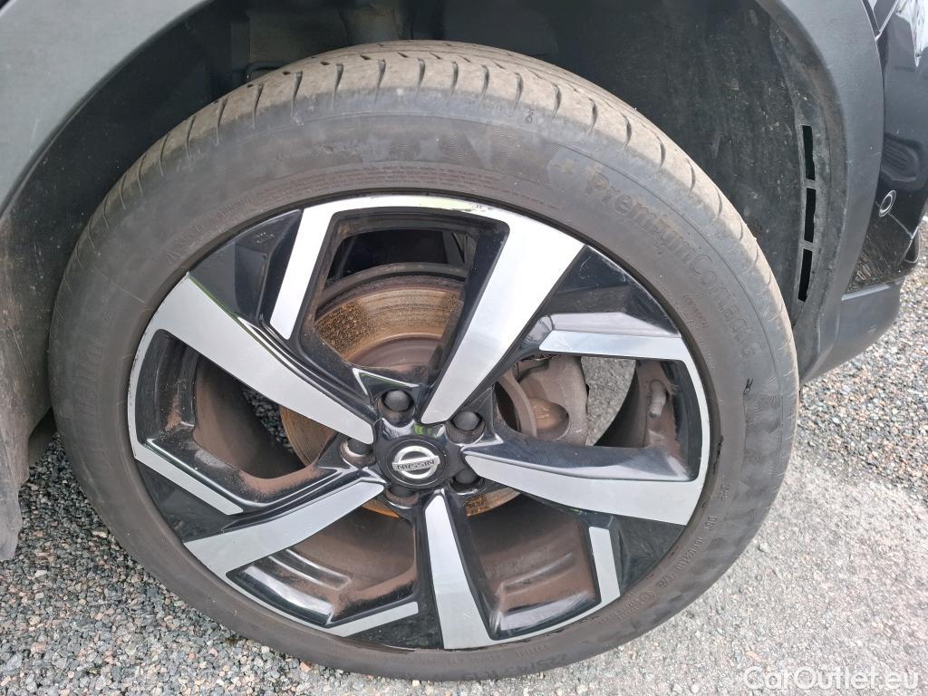  Nissan  Qashqai NISSAN   2017  5P  Crossover 13 DIG T 160 DCT Tekna #8