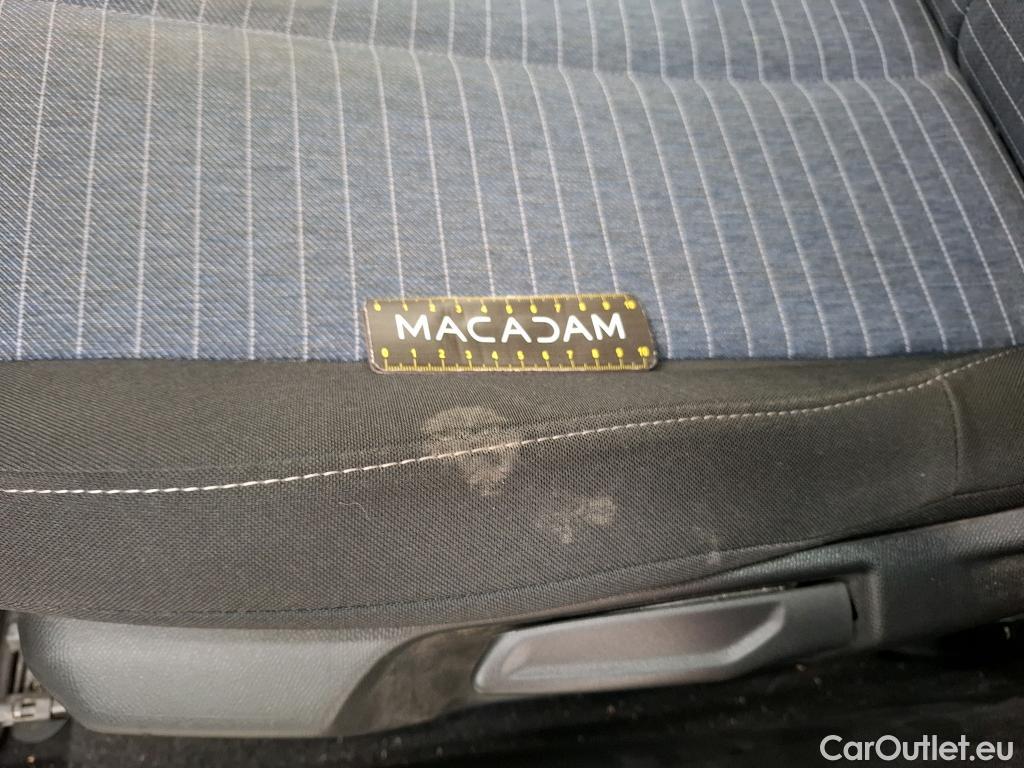  Peugeot  208  Premium 1.5 HDi 100CV BVM6 E6d #36