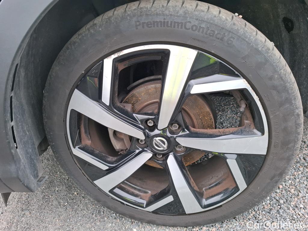  Nissan  Qashqai NISSAN   2017  5P  Crossover 13 DIG T 160 DCT Tekna #11