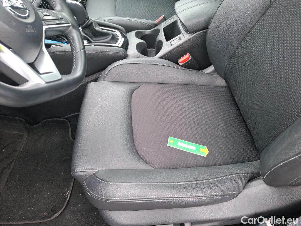  Nissan  Qashqai NISSAN   2017  5P  Crossover 13 DIG T 160 DCT Tekna #35