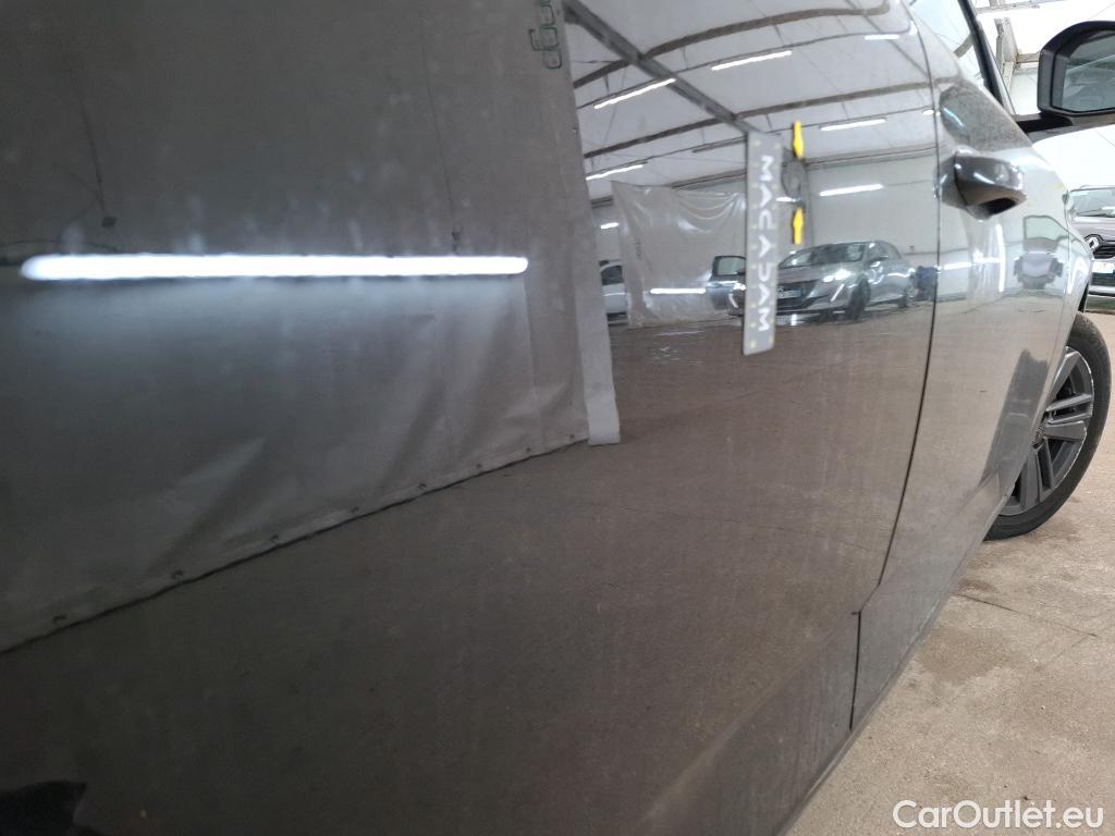  Peugeot  308 PEUGEOT  / 2021 / 5P / Berline PureTech 130 S&S EAT8 ACTIVE PACK #22