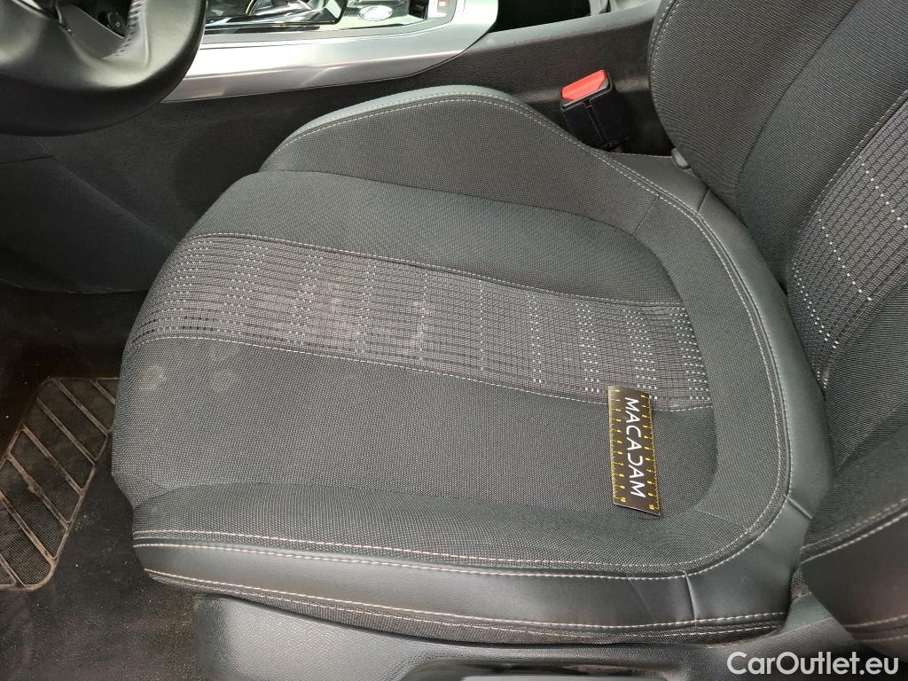  Peugeot  308  Allure Business 1.2 PureTech 130CV BVA8 E6d #19